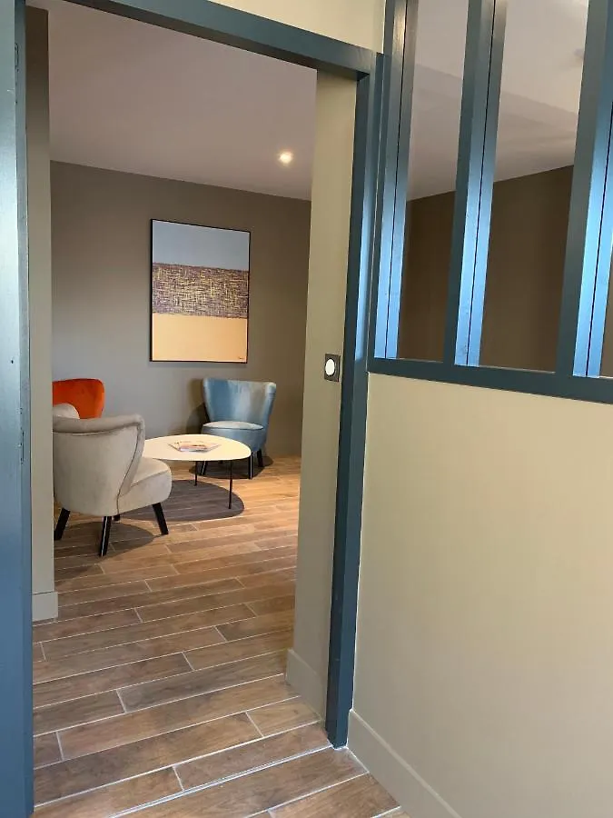 La Maison Du Faisan Dore Villefranche-sur-Saone France